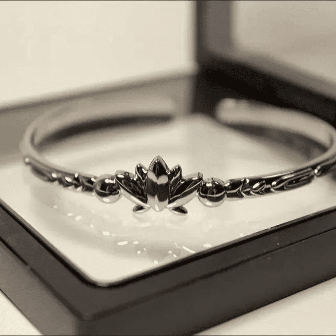 Pulseira Fern Flor de Lótus - Inspirada no Presente do Stark - Não